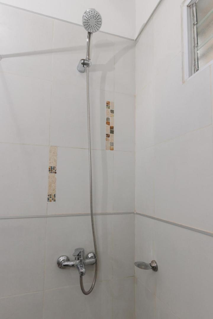 La Casa De Al Lado *