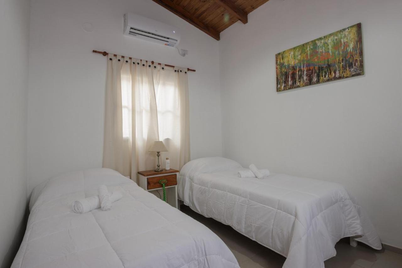 La Casa De Al Lado Holiday home *